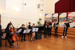 Schul-Ensemble