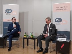 ERICs treffen im Presseclub Concordia Finanzminister Magnus Brunner