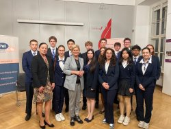 ERICs treffen Verteidigungsministerin Claudia Tanner