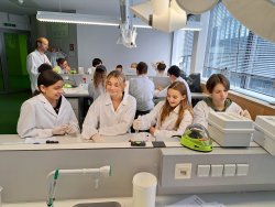 Die 4bwk im Vienna Open Lab