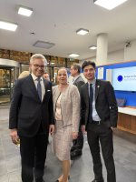 Podiumsdiskussion mit Magnus Brunner
