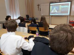 Virtuelle Teilnahme an der Euroscola 2023