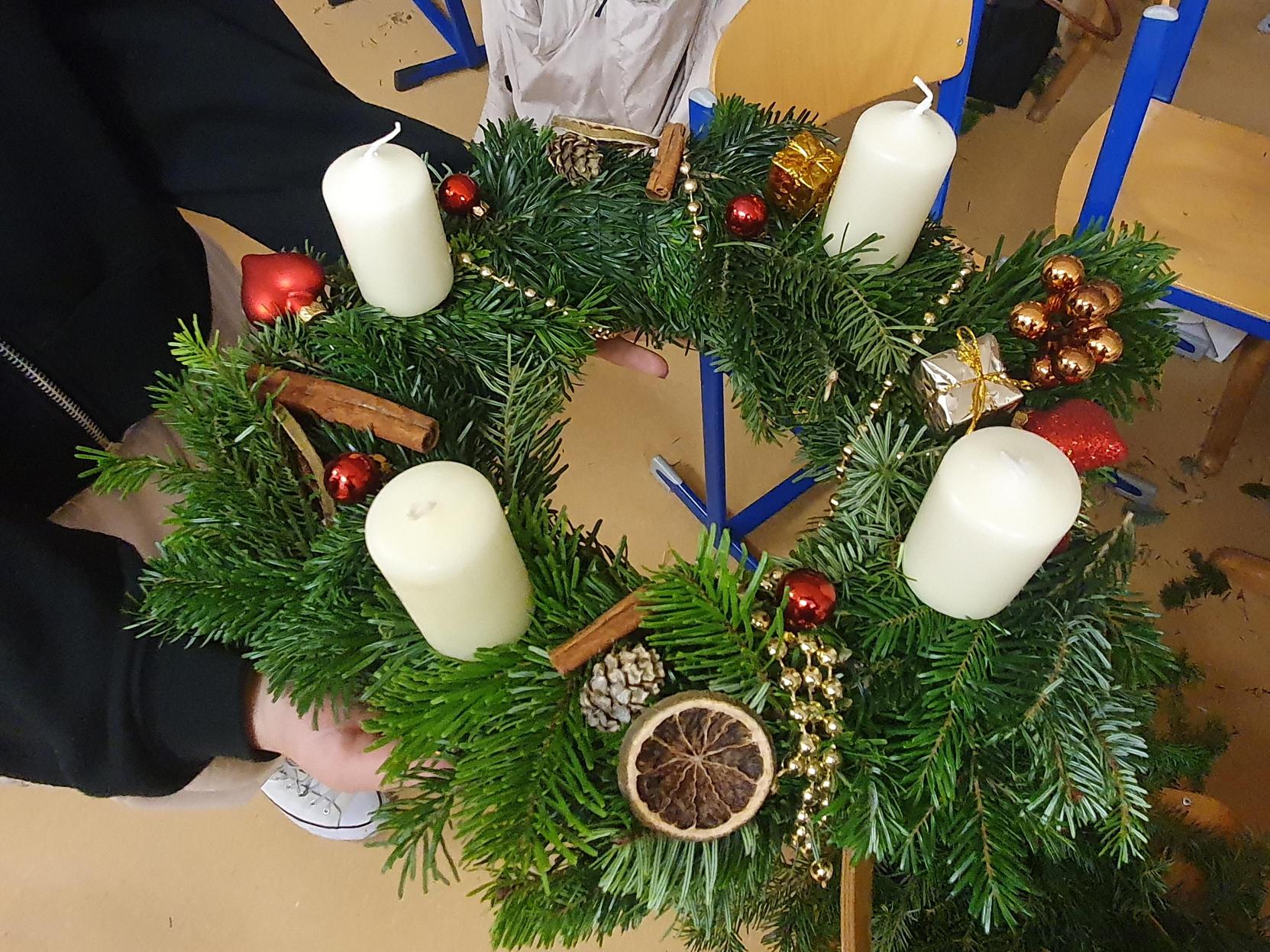 Adventkranzbinden2